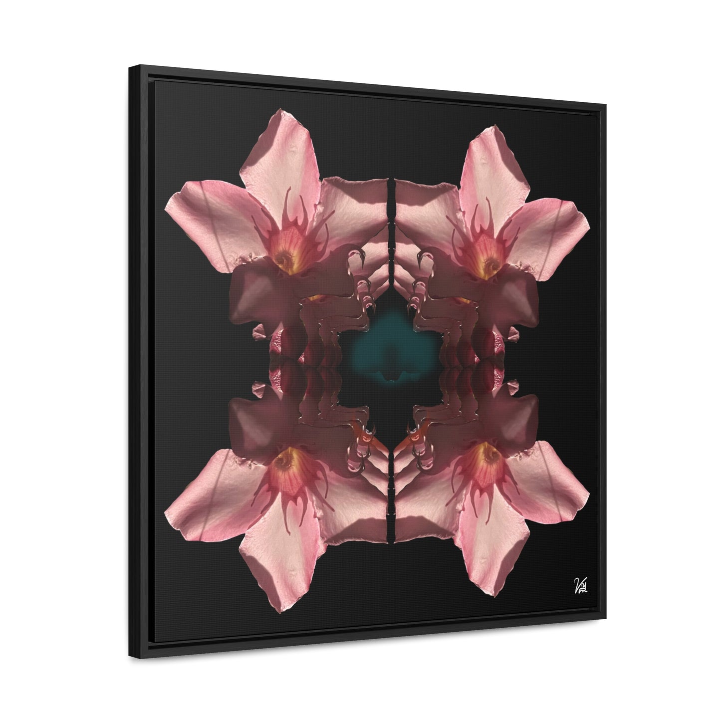 Portal in Black